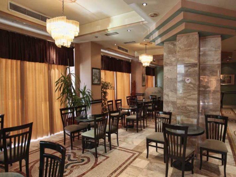 Hotel Regency Korce Exterior foto
